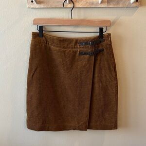 Boden size 4 corduroy skirt size 4